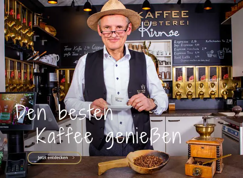 Kaffeeröster Jens Kirmse in der Rösterei